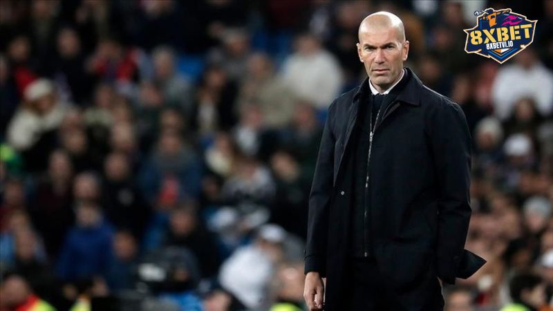 hinh anh zinedine zidane gan lien voi su hao hoa Hình ảnh Zinedine Zidane gắn liền với sự hào hoa