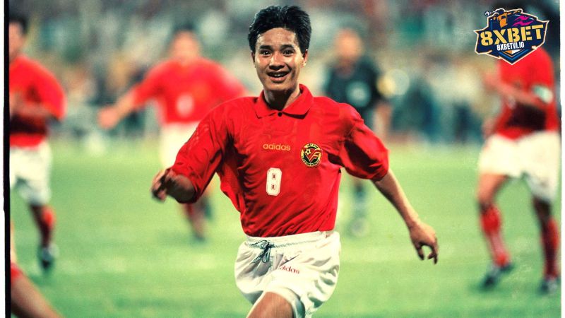 nguyen hong son la cuu danh thu cua the cong Nguyễn Hồng Sơn là cựu danh thủ của Thể Công